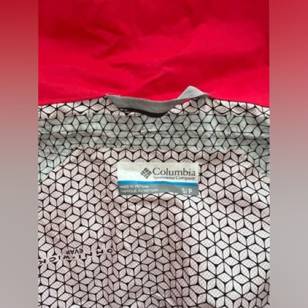 Columbia raincoat